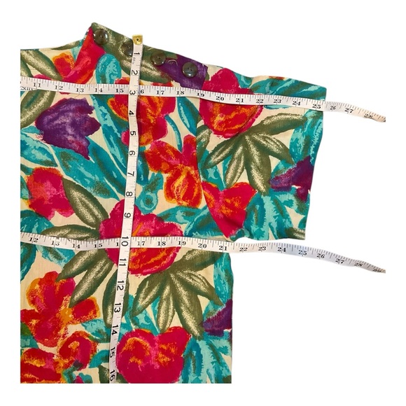 Cristin Stevens Women’s Vintage Multicolor Floral Top and Shorts Set Size M - Picture 11 of 15